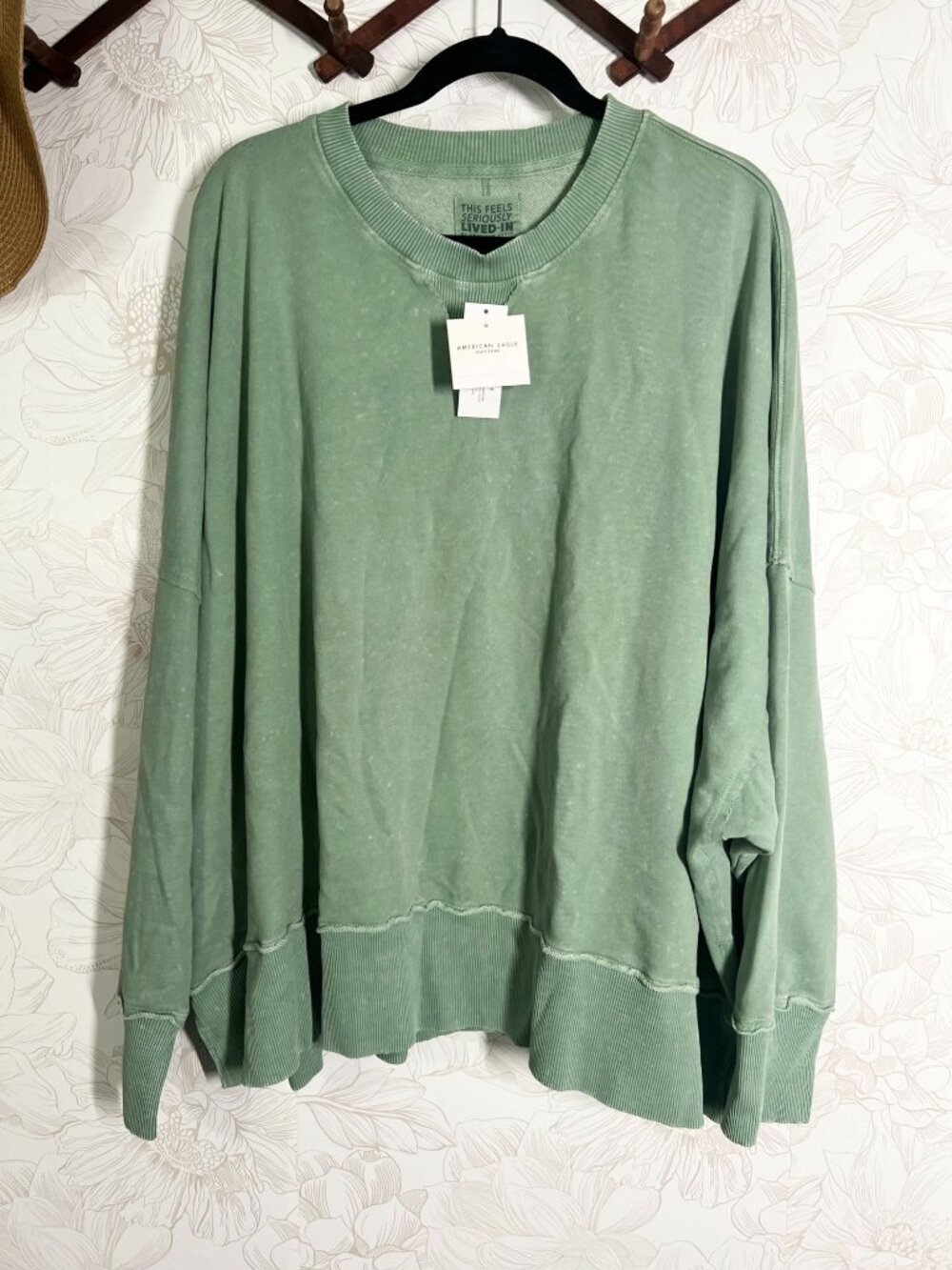 American Eagle Womens Oversized Teal Lived-In Sweatshirt XXL Sage Green Big Hug